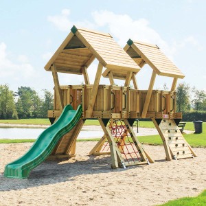 Commercial wooden playground Q4