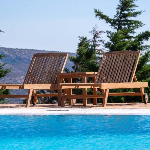 Ξαπλώστρα παραλίας teak