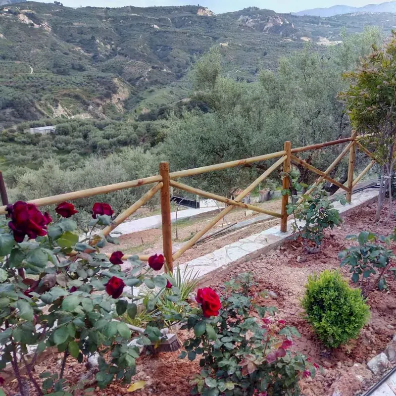 Ξύλινος πάσσαλος Ø6εκ.