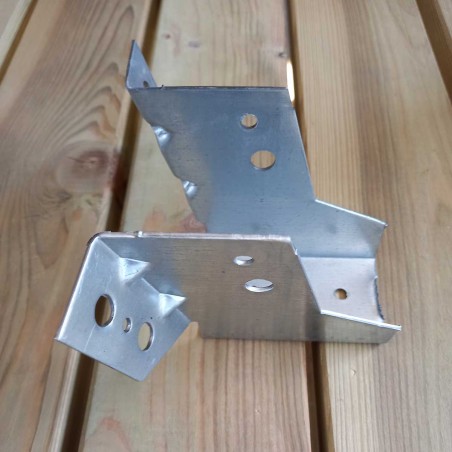 Joist hanger tilting 22%