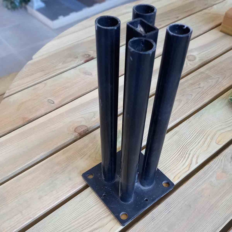 Steel post holder