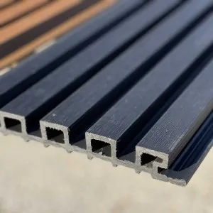 3D WPC επένδυση τοίχου 2,5 x 22 x 290εκ. - γκρι πηχάκι