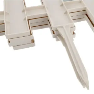 Decorative Garden Fence White FARM – 40x79cm