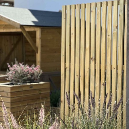 Slatted fence panel Harmony