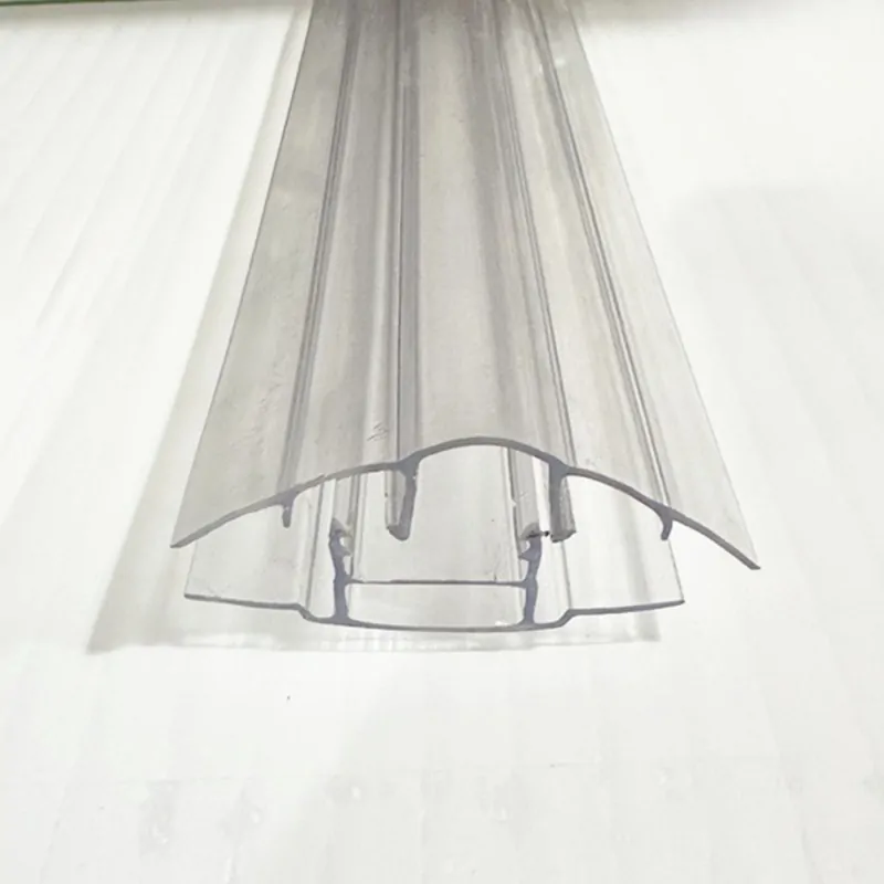 Polycarbonate connector H 4-6-10-16mm - 600cm