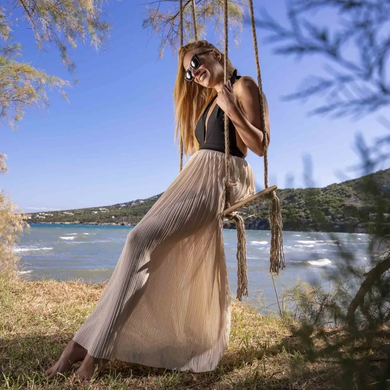 Curved fringes swing - beige