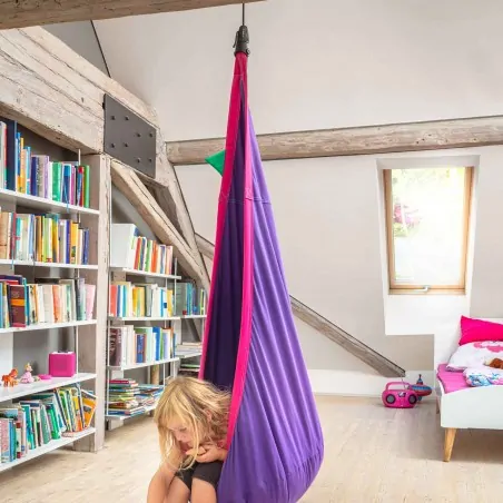 Kids hanging nest Joki Lilly