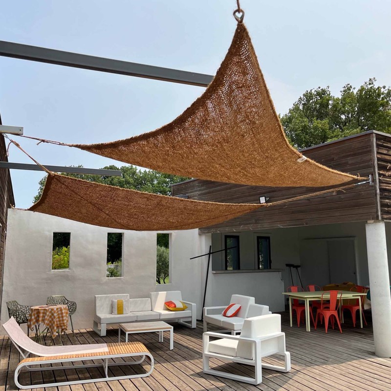 Coconut fiber shade triangle