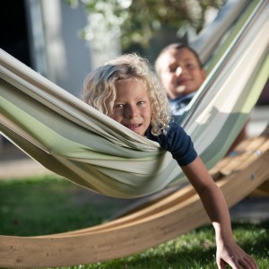 Hammock Brisa Cedar weather resistant