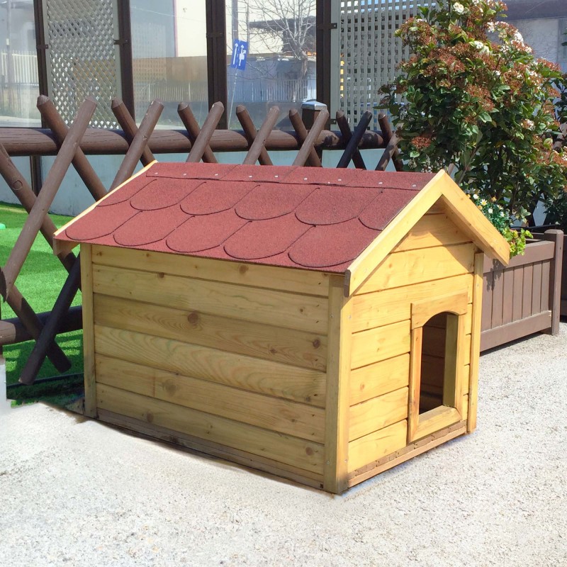 Wooden dog house 60 x 90cm