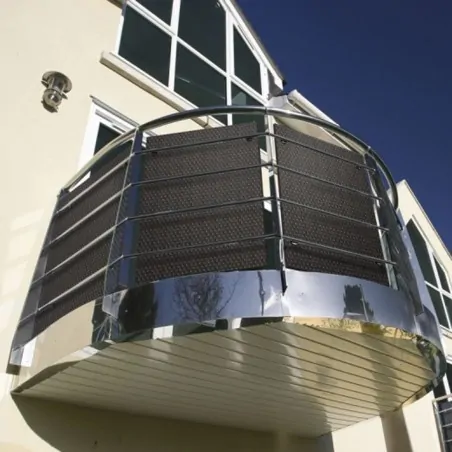 Rattan privacy screen - brown