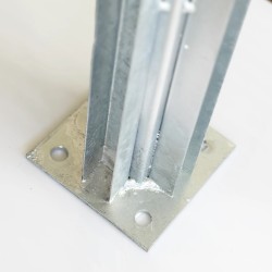 Μεταλλική Κολώνα με Τάπα - Γωνίας