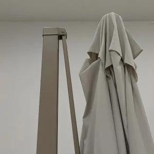 Premium Garden Umbrella 3x3.5m Beige