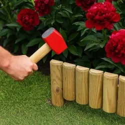 Wooden Garden Fence Spiked 15 x 105cm