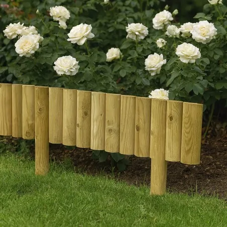 Wooden Garden Fence Spiked 30 x 105cm