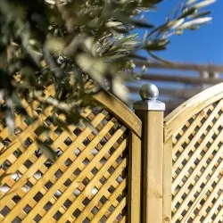 Diamond Lattice Arch 2x2 – 120(H) x 180cm