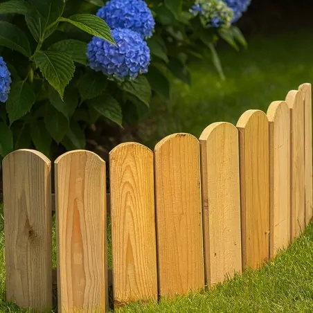Garden Wood Roll Edging 30x150cm