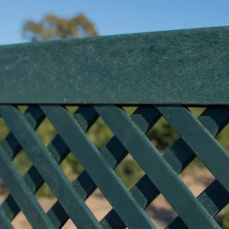 LOP® Synthetic Trellis 82 x 122cm - Green with Frame