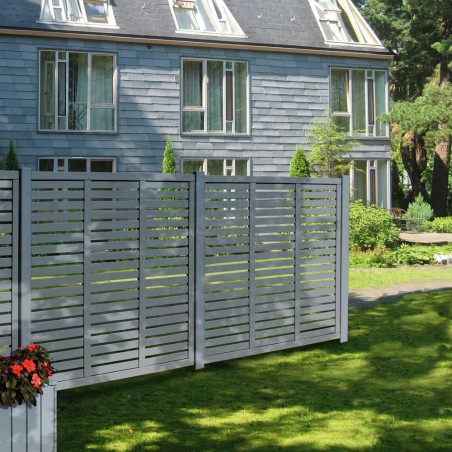 Regular slatted fence panel