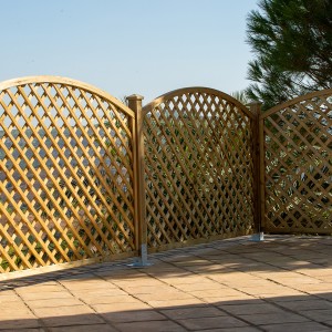 Diagonal trellis Arch