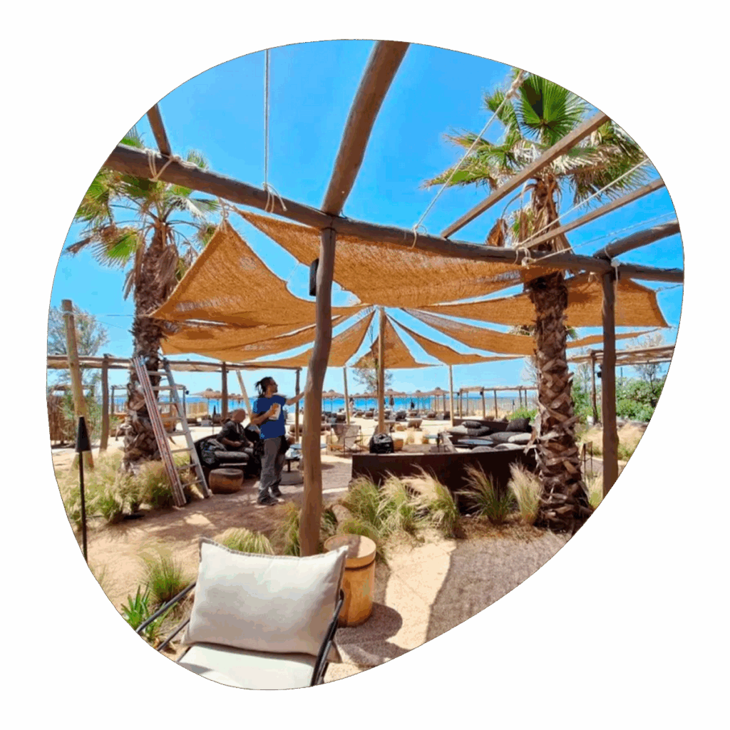 Τρίγωνο πανί σκίασης Κοκοφοίνικα