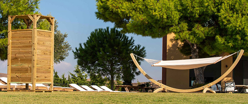 Προμηθευτής ξύλινων δομών για beach bar