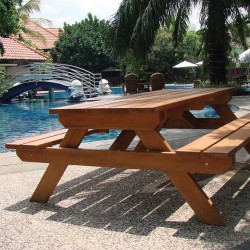 Hardwood picnic table