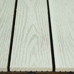 Πλακάκι WPC με όψη ξύλου 30 x 30εκ.