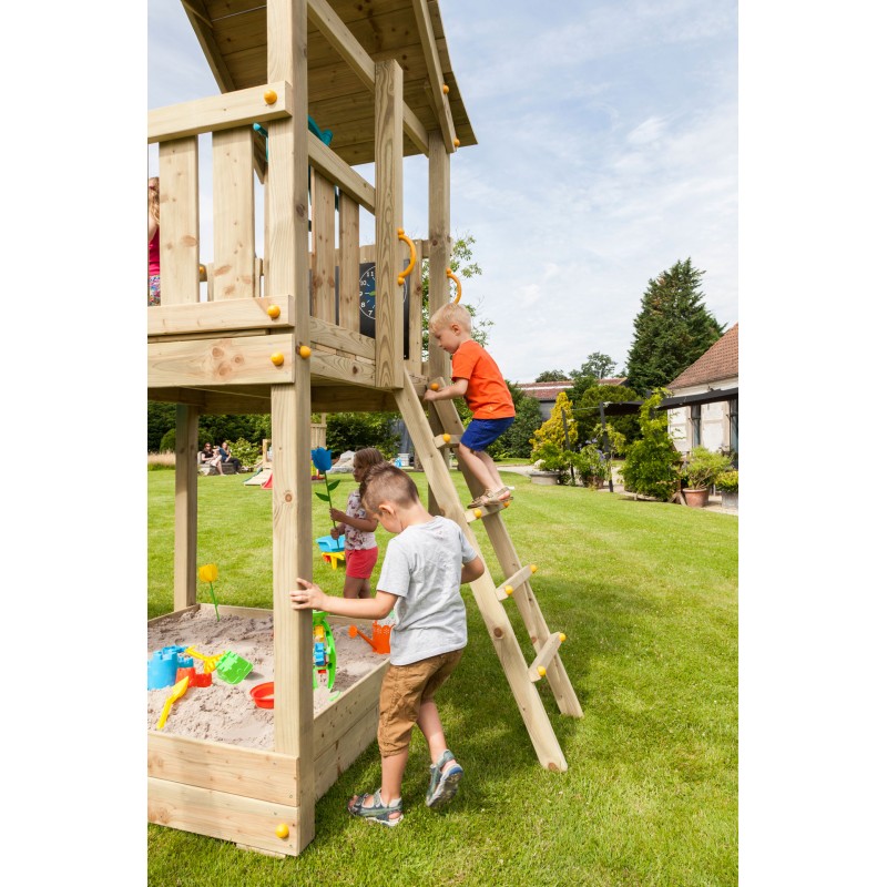 ξύλινος πύργος παιδικής χαράς